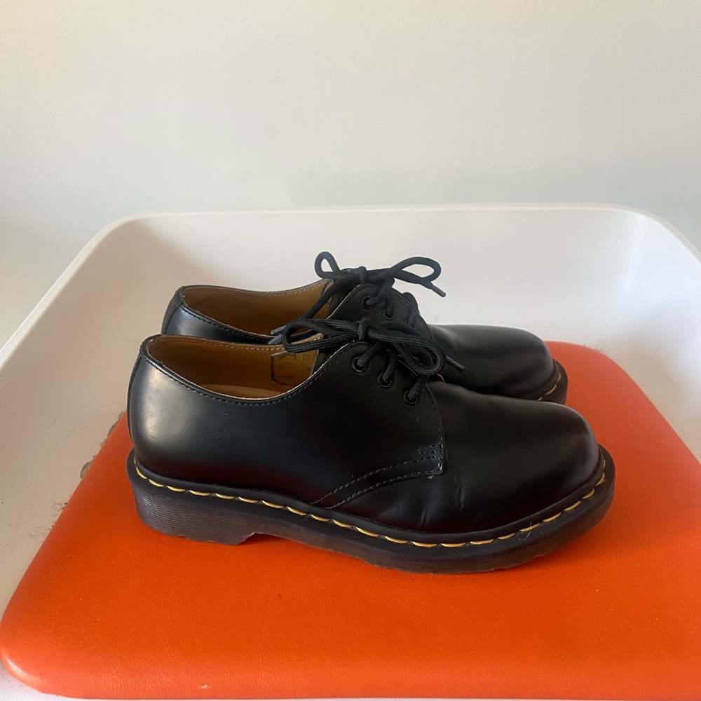 Dr. Martens Black Leather Oxfords 1641 - Picture 2 of 7